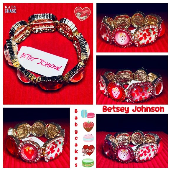 Betsey Johnson Babycakes Strawberry Stretch Bracelet Red Pink Crystal Food Berry - Picture 11 of 11